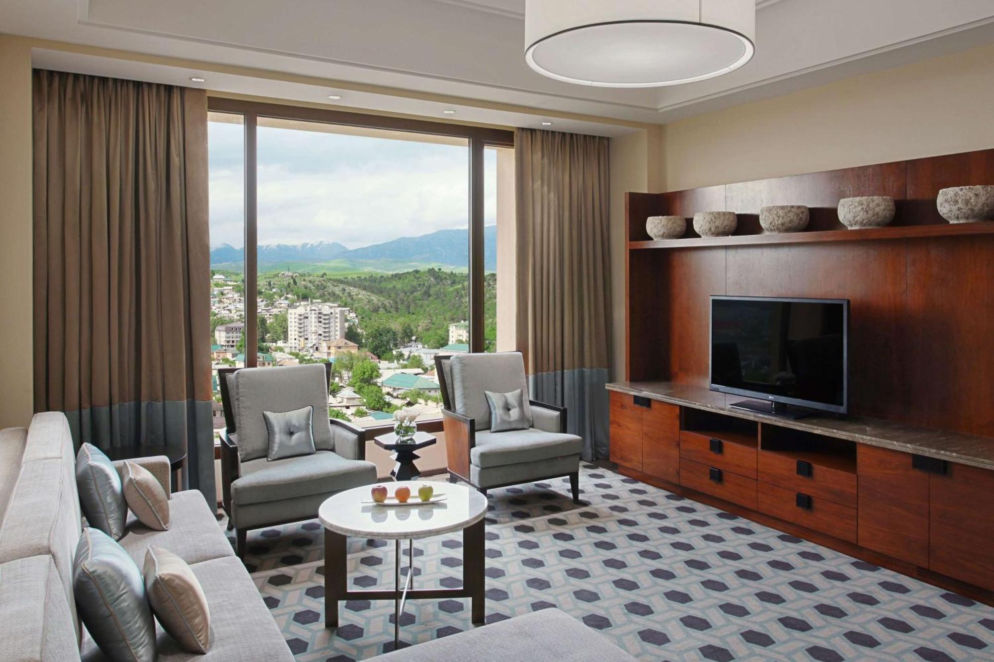 Hilton Dushanbe Exterior photo